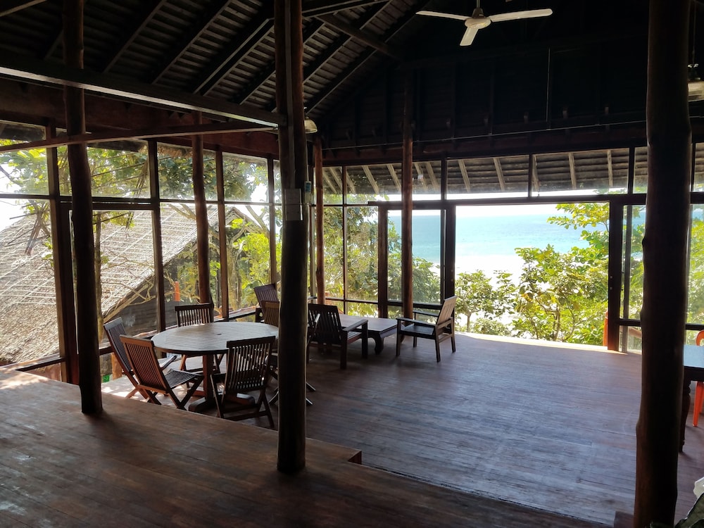 Turtle Egg Cove Ngapali