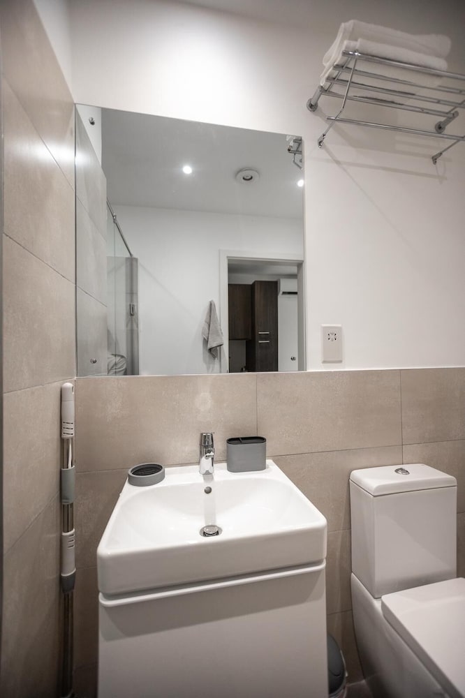 Easy Stay at Loxwood Apartment