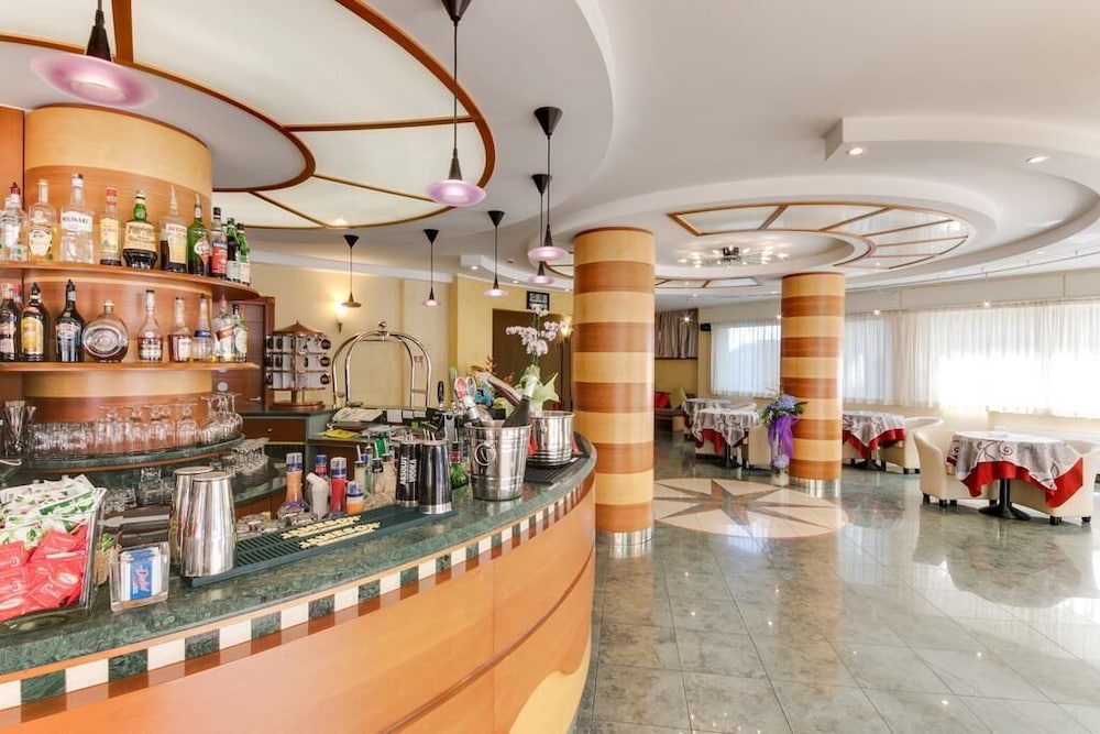 Hotel Cavour Cesenatico