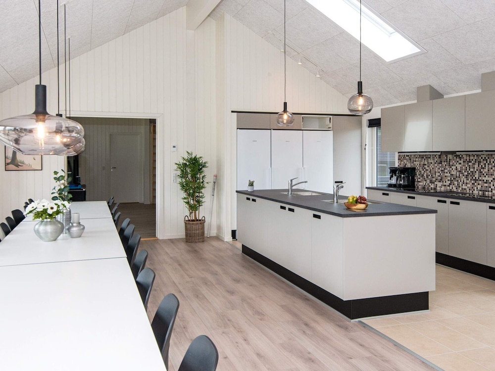Luxury Retreat by the Sea - By Traum Ferienwohnungen view 3