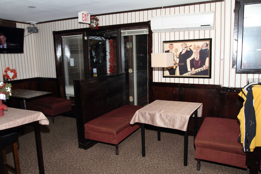 Niagara Falls Motor Lodge