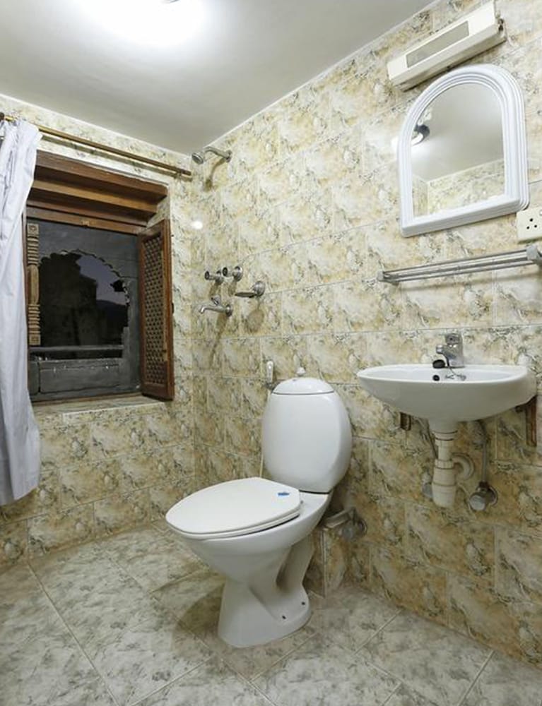 The Yeti Guest House