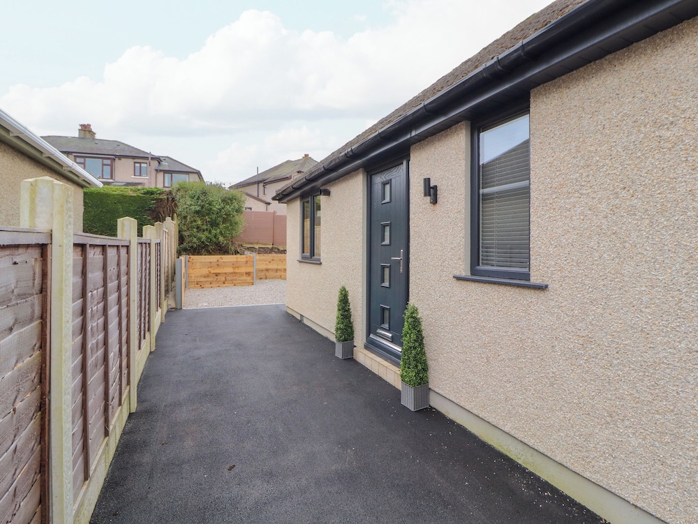 12 Merefell Road