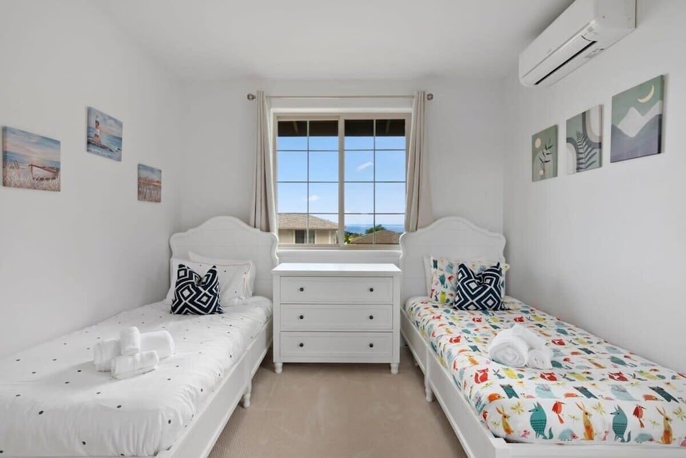 @ML Ocean View, Golf, Gazebo and Bbq, we Have All!