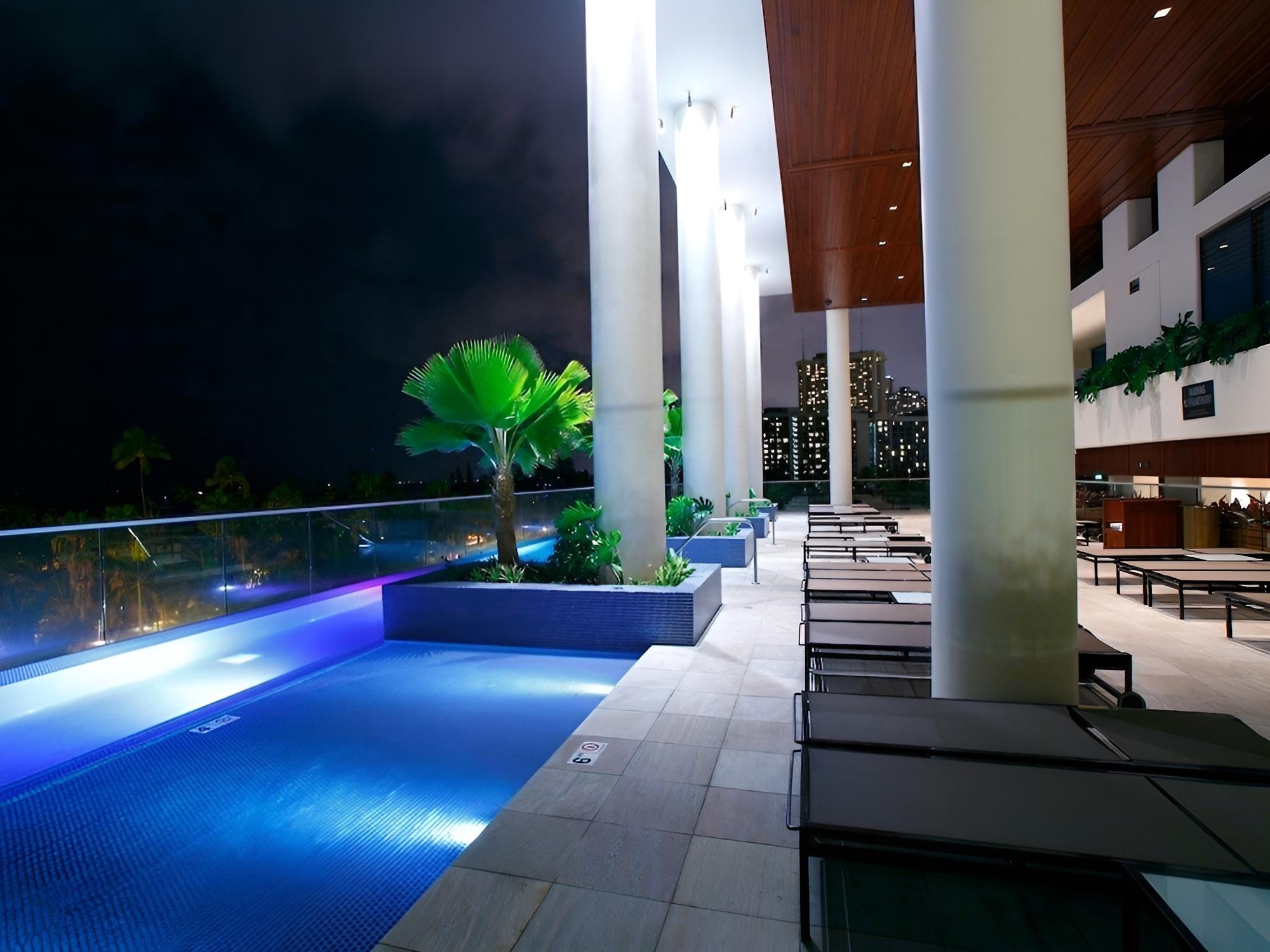 Jet Luxury @ The Trump Waikiki