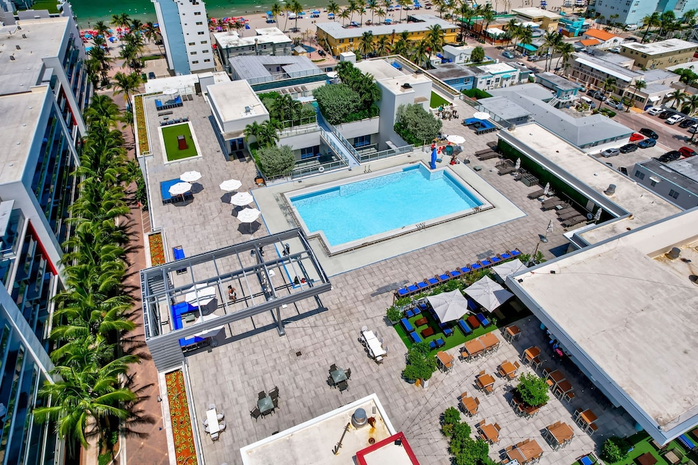 NEW NEW Ocean Oasis