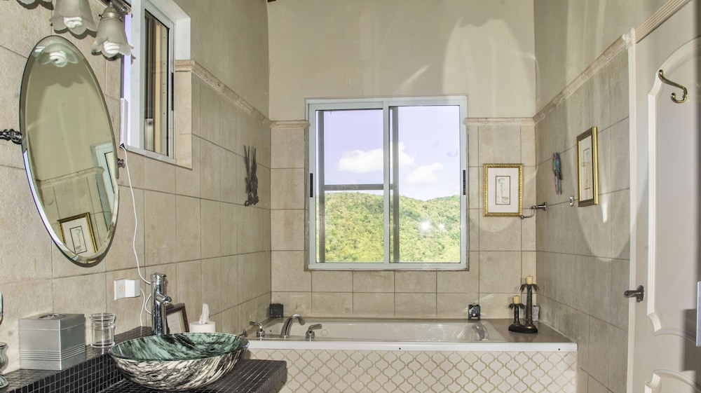 Villa Isis St Lucia