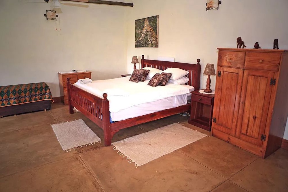Antelope Park Safari Lodge
