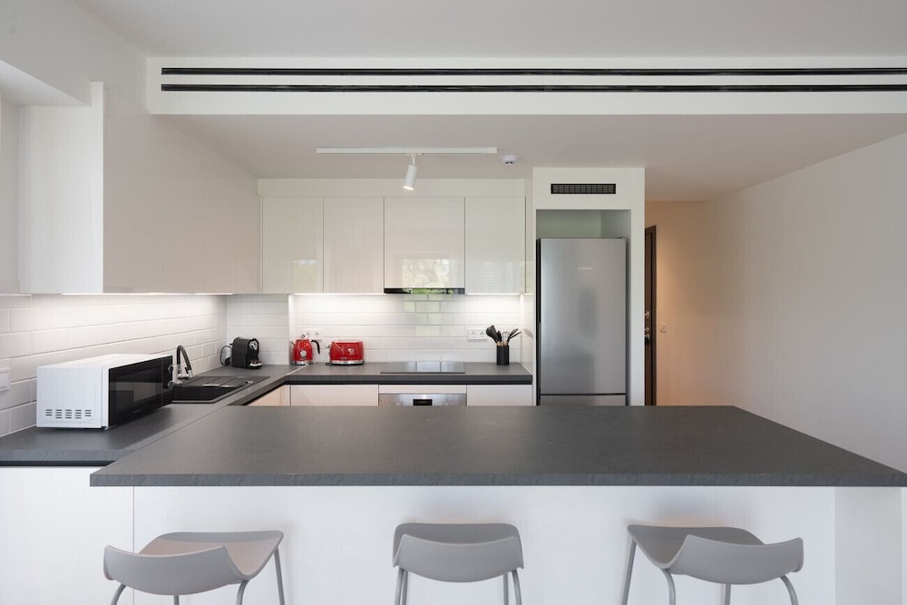 LIV Athinum 1 - Luxury Apartment 1A