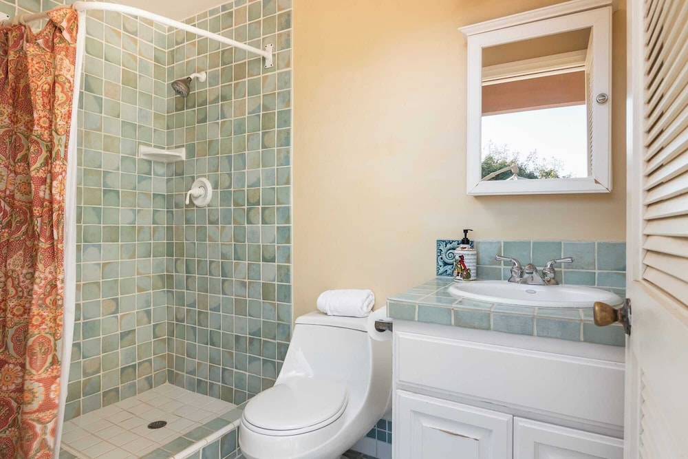 Private Estate w/ Pool, Hot Tub & Fire Pit Near Encinitas The Ranch by Avantstay