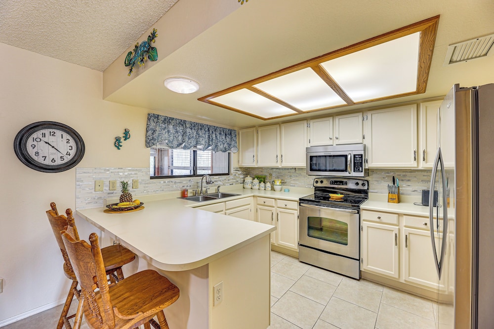 Private Backyard: Sunny Mesa Home w/ Pool Access