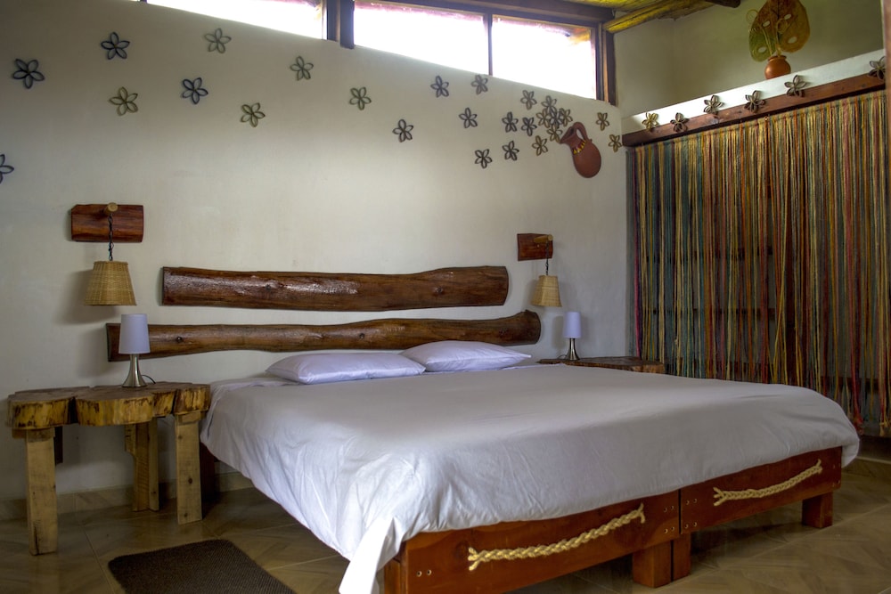 Monte Verde Cabañas & Camping