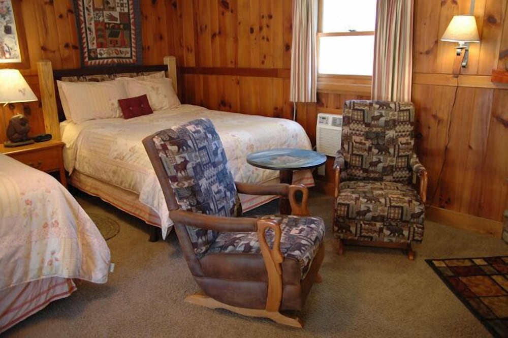 The Homestead Inn