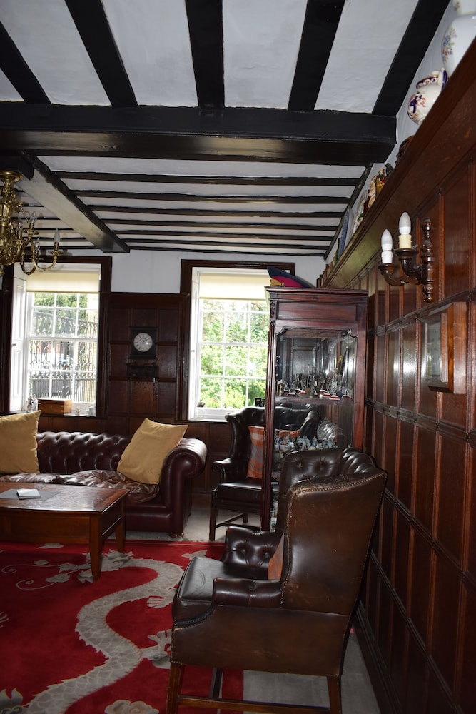 Harmondsworth Hall Guest House Heathrow