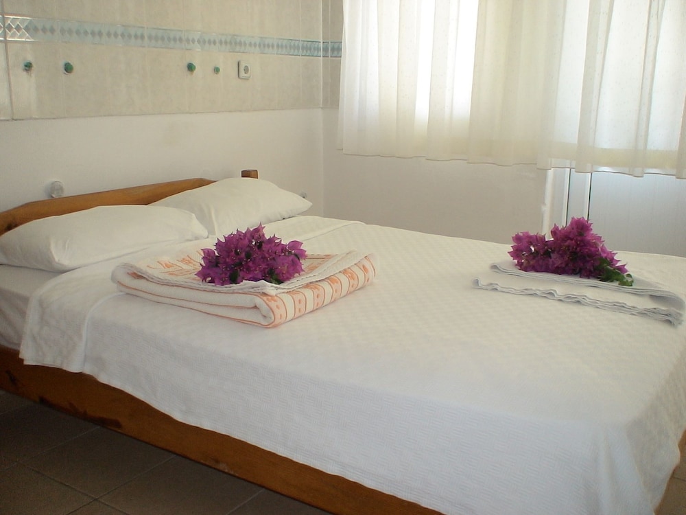 Onur Pension
