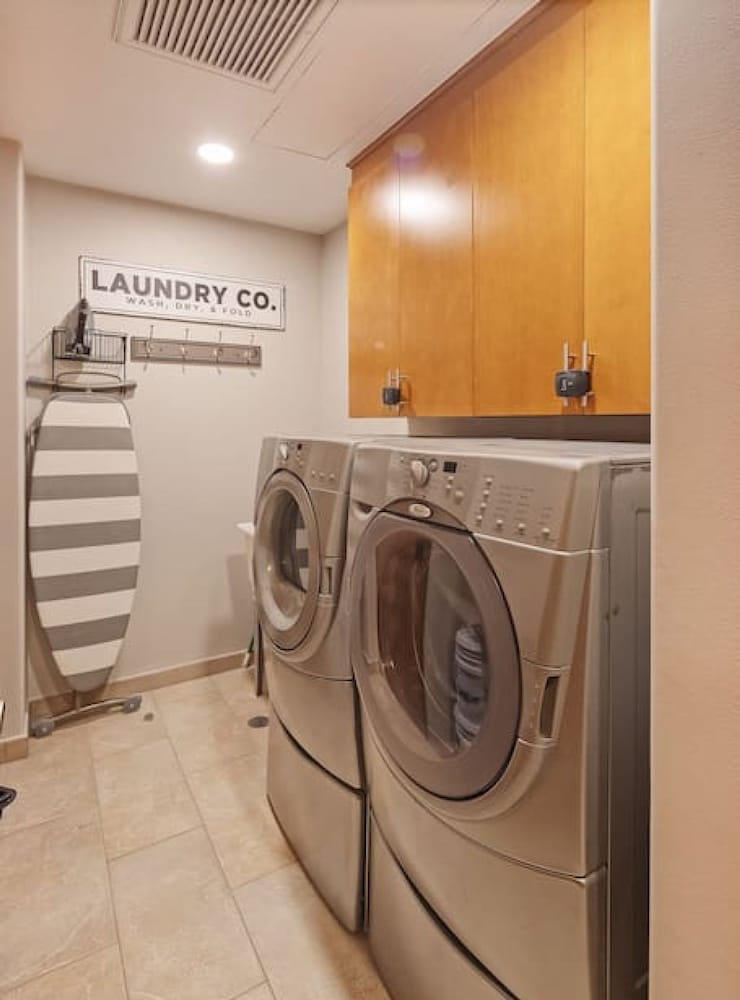 Luxury Las Palomas Oceanview Condo - Phase 2