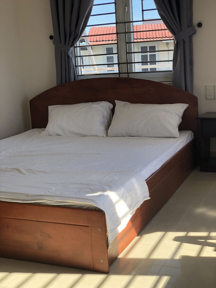 Three Palms Homestay
