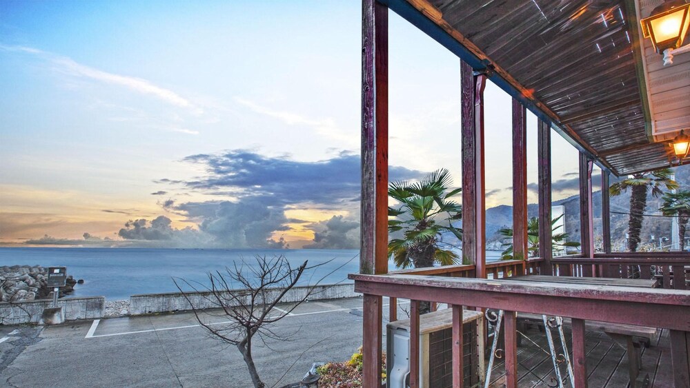 Namhae Mongdol Beach Pension view 5