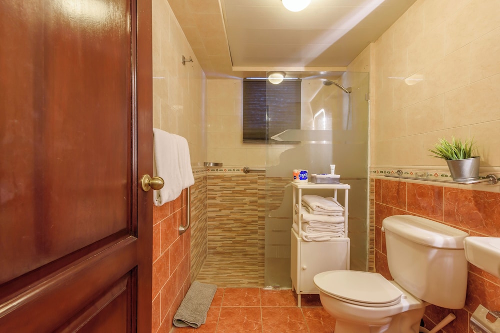 Apartment in Bella Vista Sleeps 10