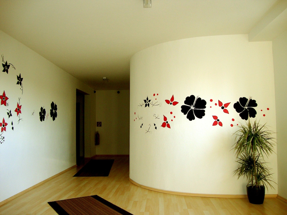 Photo 51