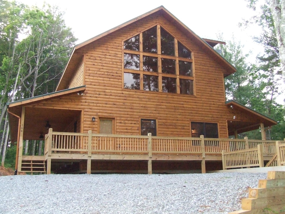 Cherokee Dream Nevaeh Cabin Rentals