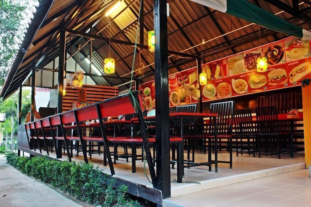 NT House Koh Lipe Resort