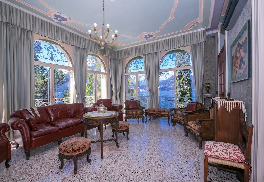Villa Lucia Grande Varenna view 2