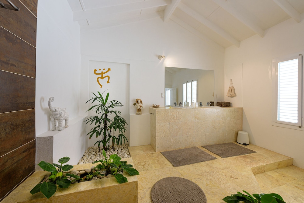 Adults Only Hacienda Terra Taina