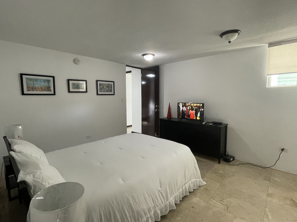 CasaMar 3 Bed 3 Bath With Pool view 3