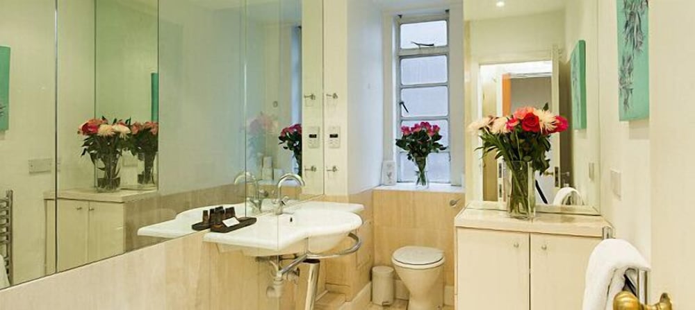Nell Gwynn House Apartments