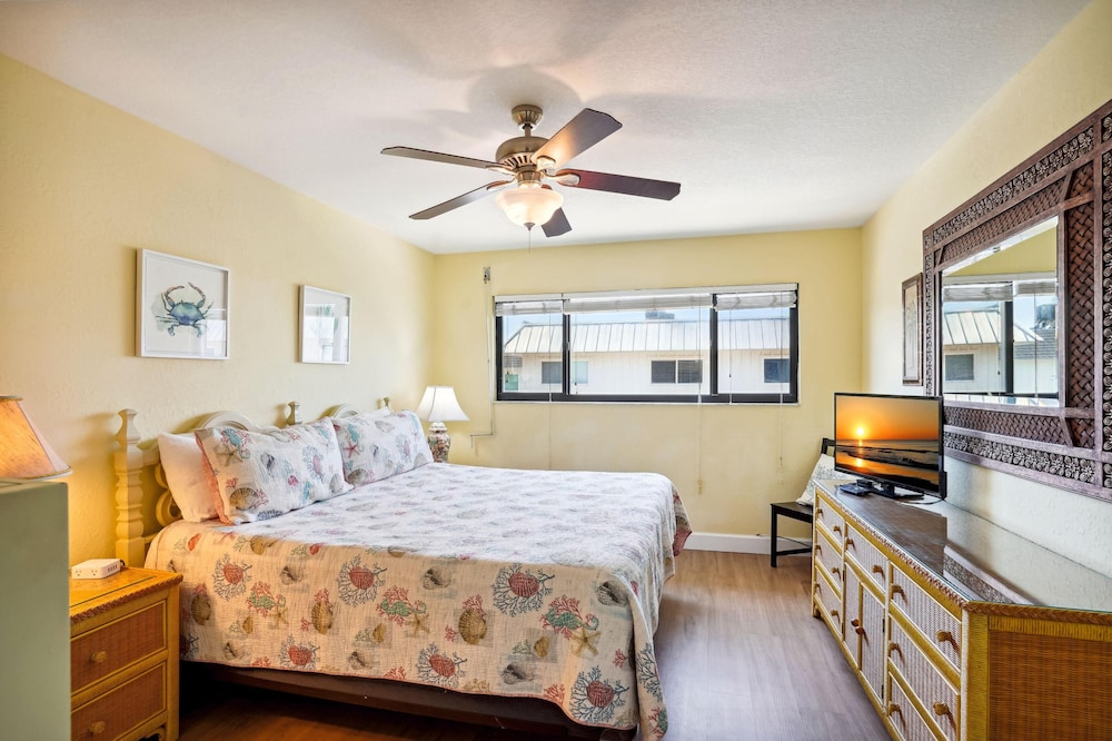 Gulfside Villas 3