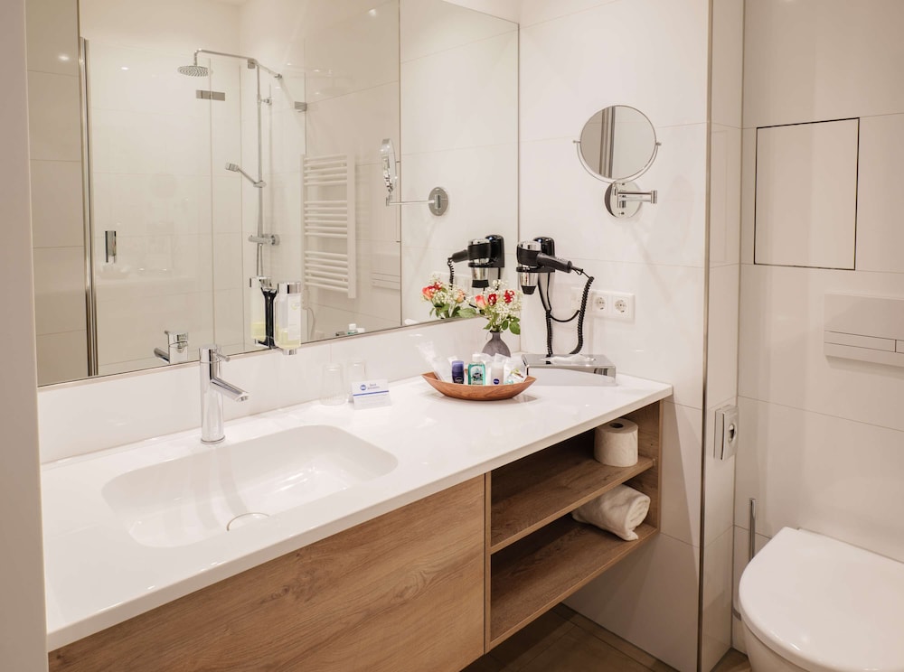 Neuss Vacations - Best Western Comfort Business Hotel - Property Image 4