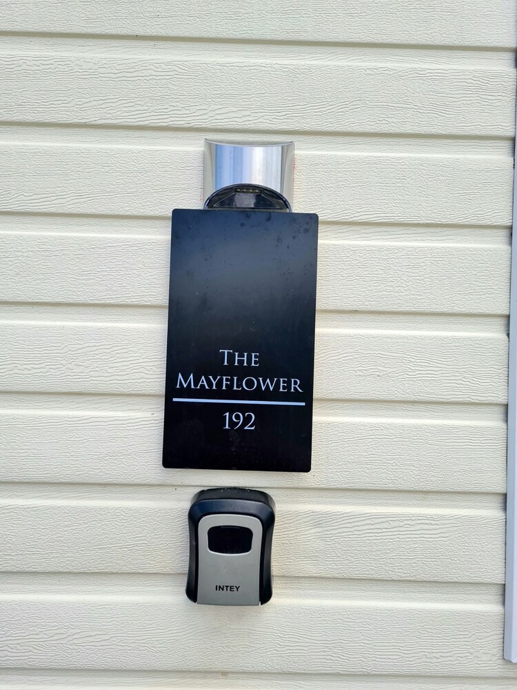 The Mayflower - Family & Pet Friendly