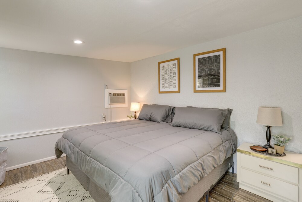Pet-friendly Largo Escape w/ Fire Pit! view 5