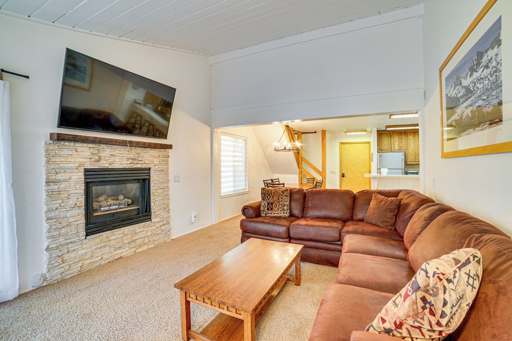 St Anton Condo in Mammoth Lakes!