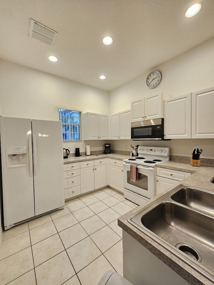 Th211bd Tuscan Hills 4 Bed 4 Bedroom Home