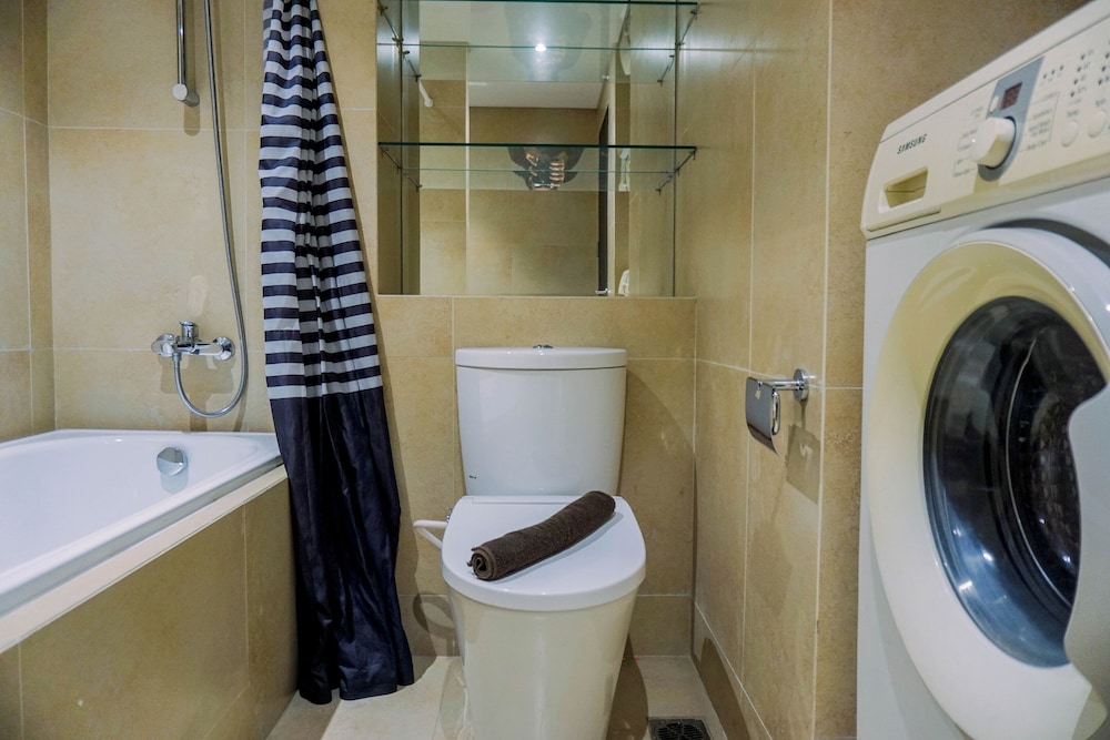 Nice 2Br At Branz Bsd City Apartment