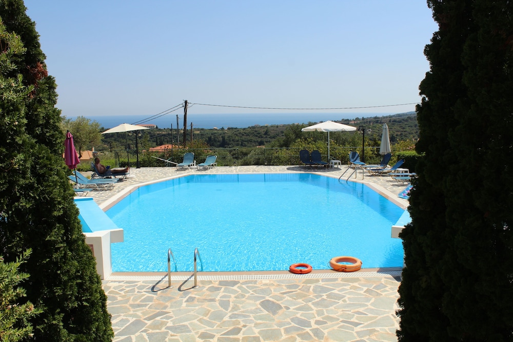 Oneira Villas