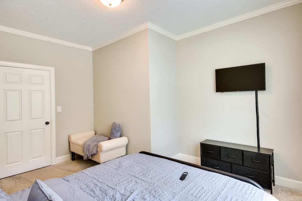 Stylish Hephzibah Home w/ Fire Pit & Theater Room! view 3