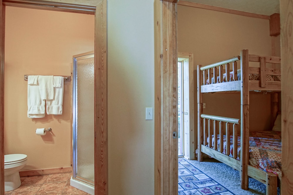 Loggers Run 11: 5 Bedrooms, 3.5 Baths