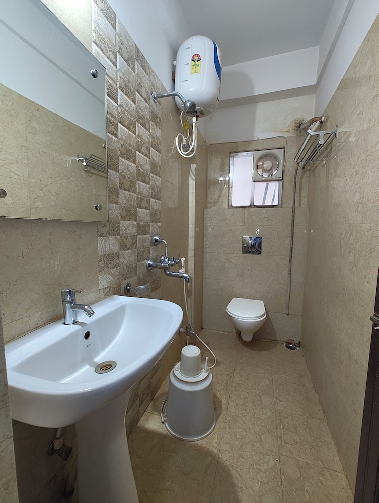 Hotel Near Golden Sea Beach Puri
