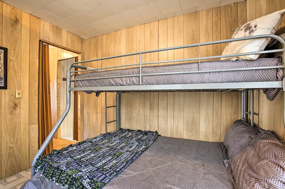 Secluded Irons Cabin w/ 5-acre Yard, Deck, Grill!