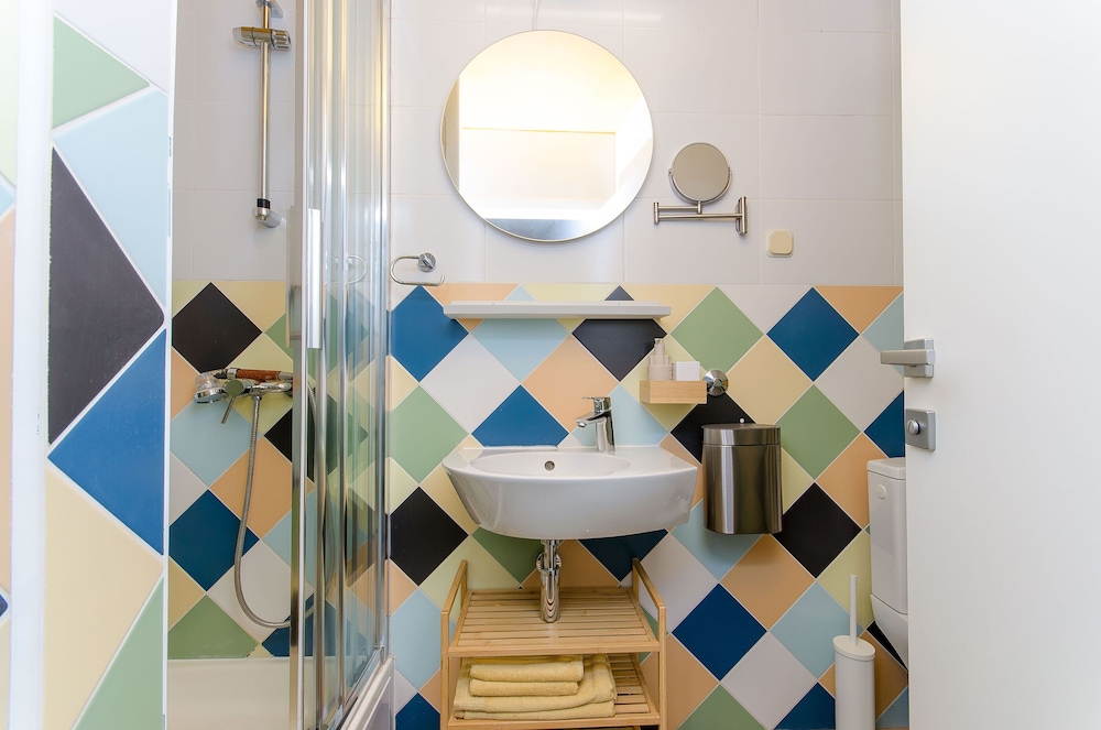 Apartments Urban en Split — bathroom