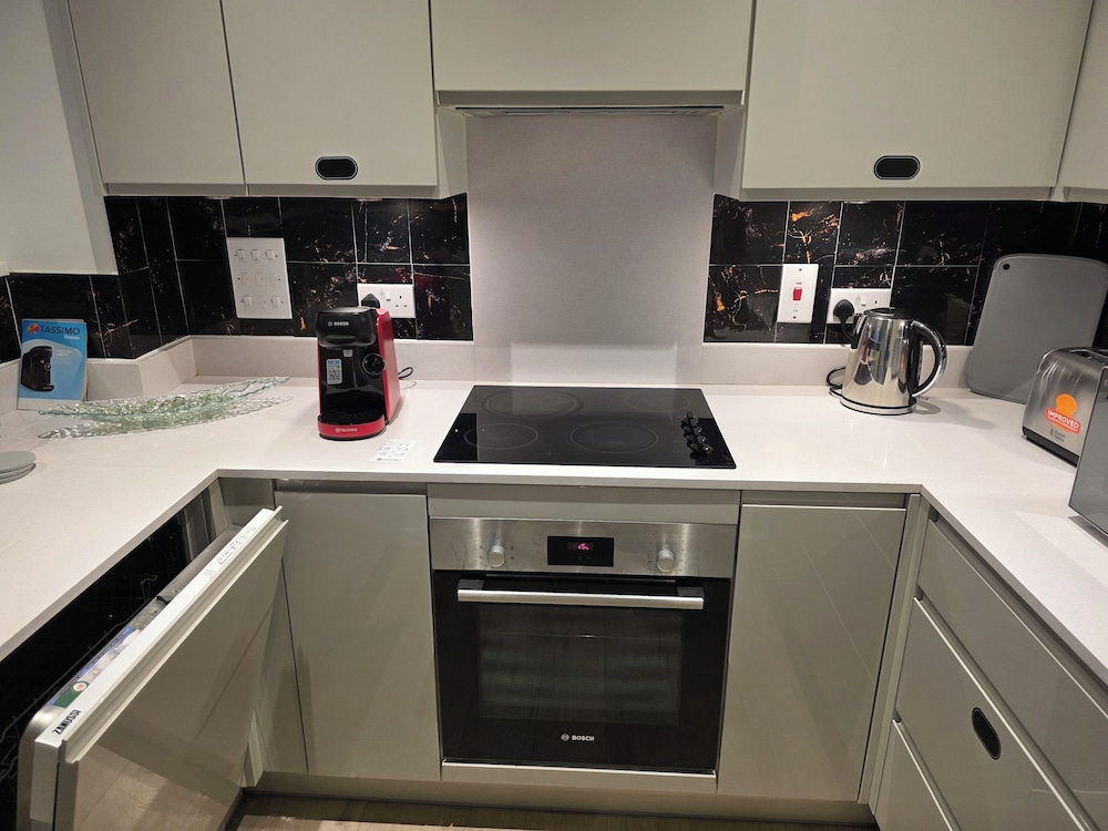 3 bedroom apartment from F&A properties