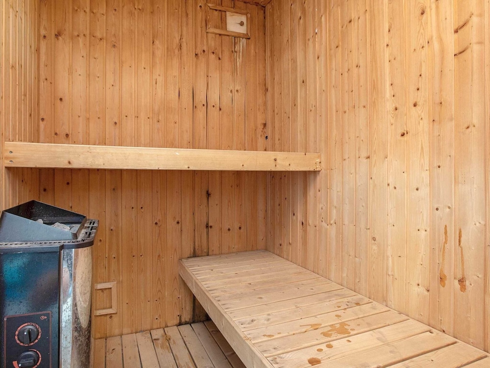 12 Person Holiday Home in Saltum