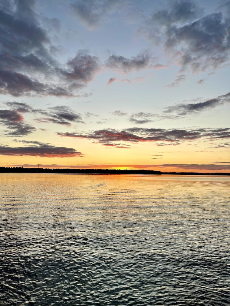 Spacious 8-BR Leech Lake Retreat w/ Game Room