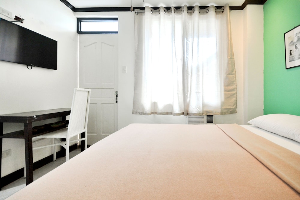 Boracay Breeze Resort, Boracay Island - 14