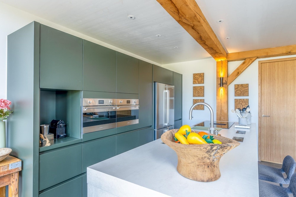 Luxurious and Sustainable 6-person Holiday Villa