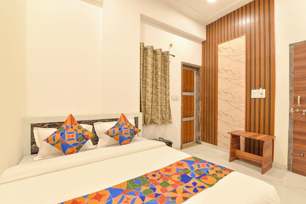 FabHotel Shree Radhey Shyam Palace