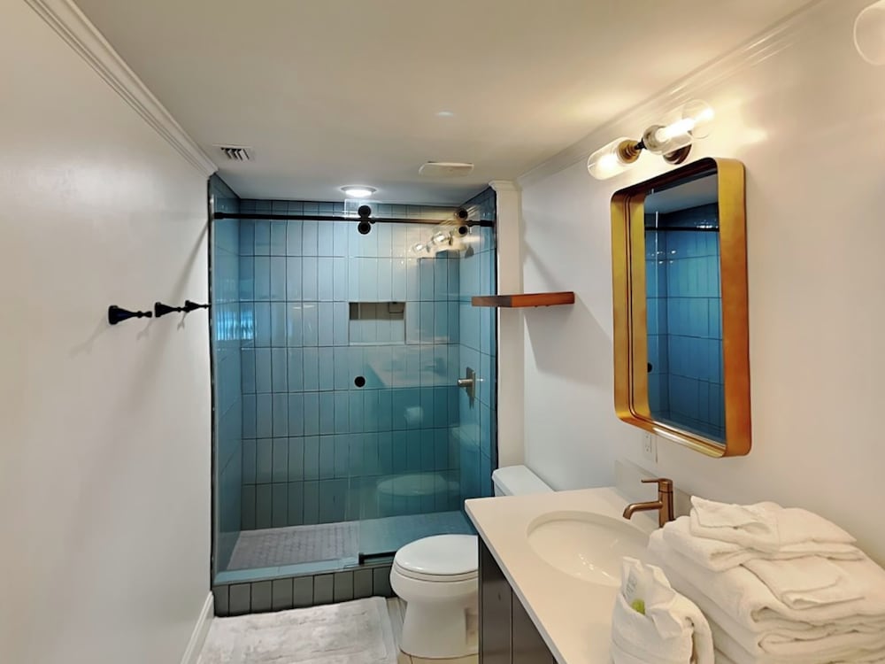 Shipwatch Surf & Yacht #301D by Southern Vacation Rentals
